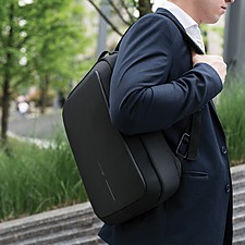 Bobby Bizz: intelligente Laptoptasche und Rucksack