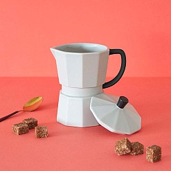 Tasse mit Deckel in Form einer italienischen Kaffeemaschine
