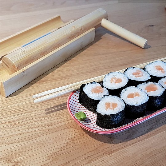 Kit für die Sushi-Zubereitung zu Hause