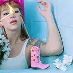 Ein origineller Räucherstäbchenhalter in Form eines Cowboystiefels