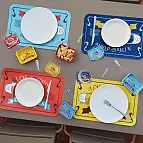 Tischsets in Form von Konservendosen