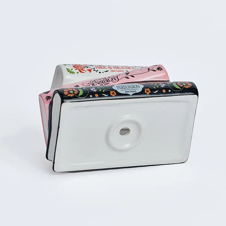 Inklusive Abflussloch mit Silikonstopfen