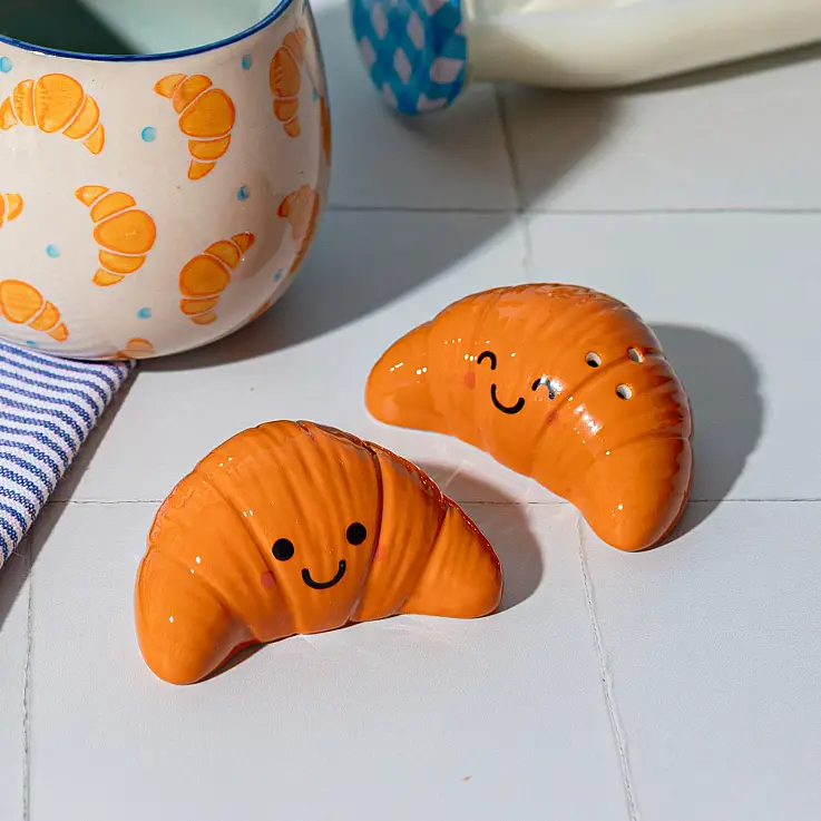 Salz- und Pfefferstreuer in Hörnchenform